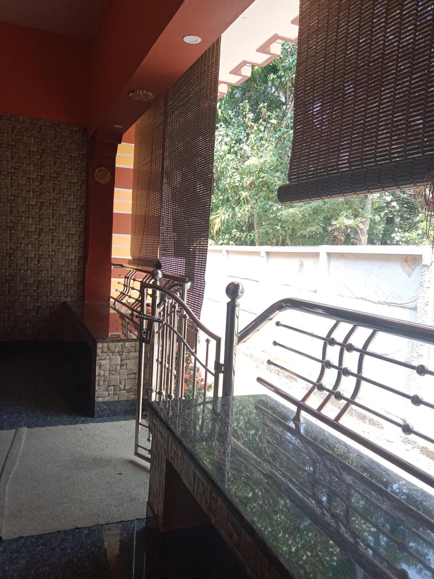 Mundro Bright Homestay Mundrothuruth ภายนอก รูปภาพ