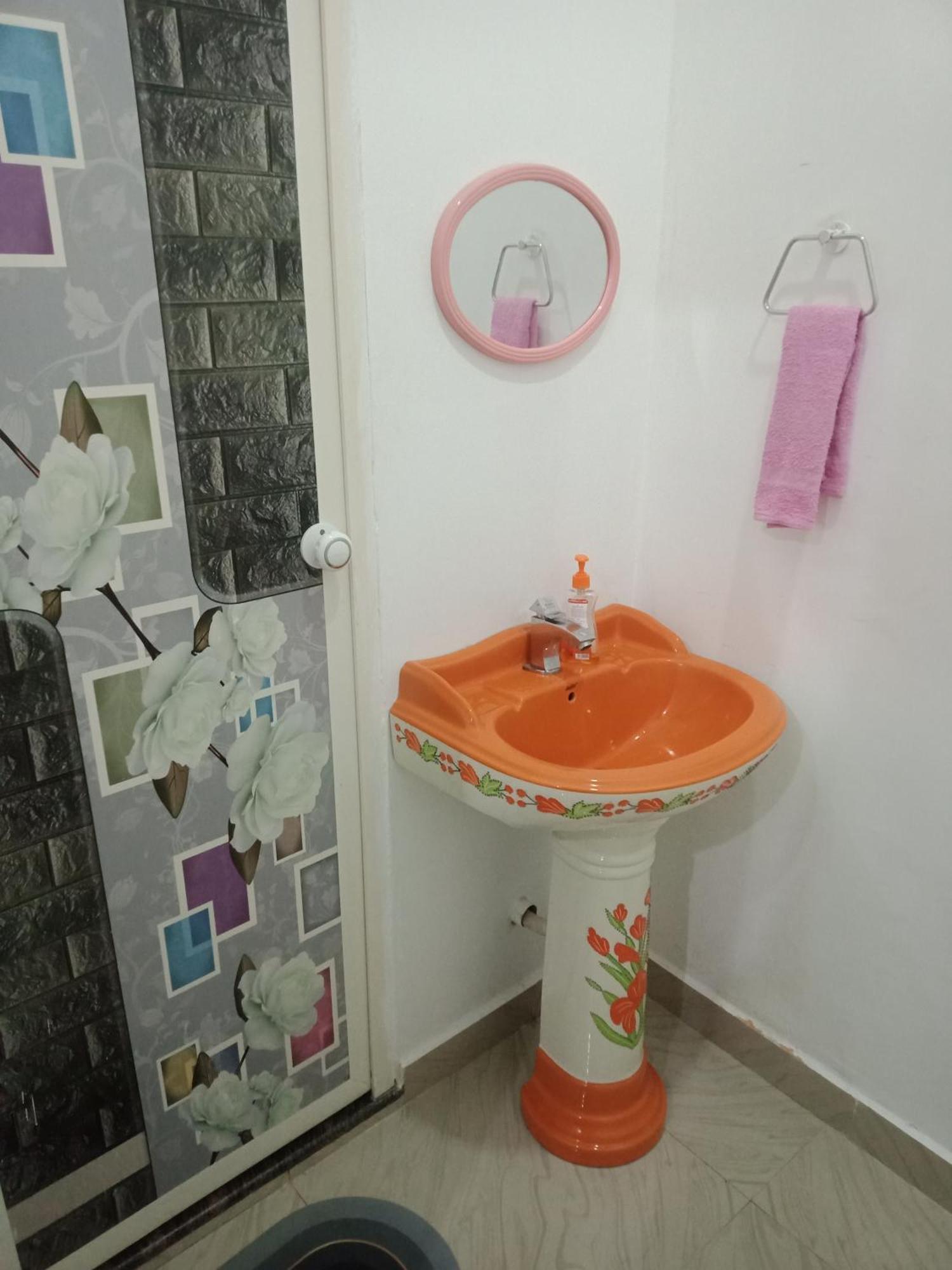 Mundro Bright Homestay Mundrothuruth ภายนอก รูปภาพ